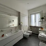 아파트 Vittore 11 Square *