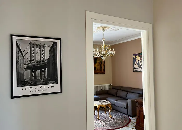 Vittore 11 Square Apartament *