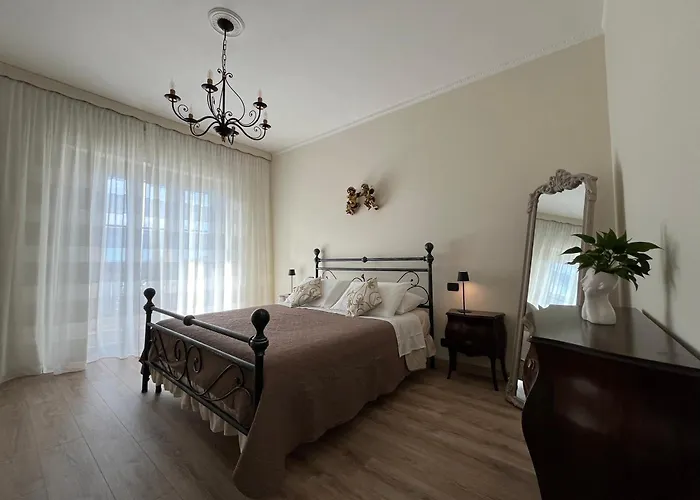 Vittore 11 Square Apartament